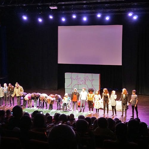 Premiere på «Prinsesse Slim» - Os barne- og ungdomsteater i Oseana 7. mai. (Foto: Lilly Grønvigh)