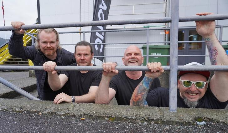 Frå Folsom Prison til «Rockeklubben Rekkverk», f.v.: Tommy, Dan-Jarle, Øystein og Vlademir. (Foto: Kjetil Vasby Bruarøy) 