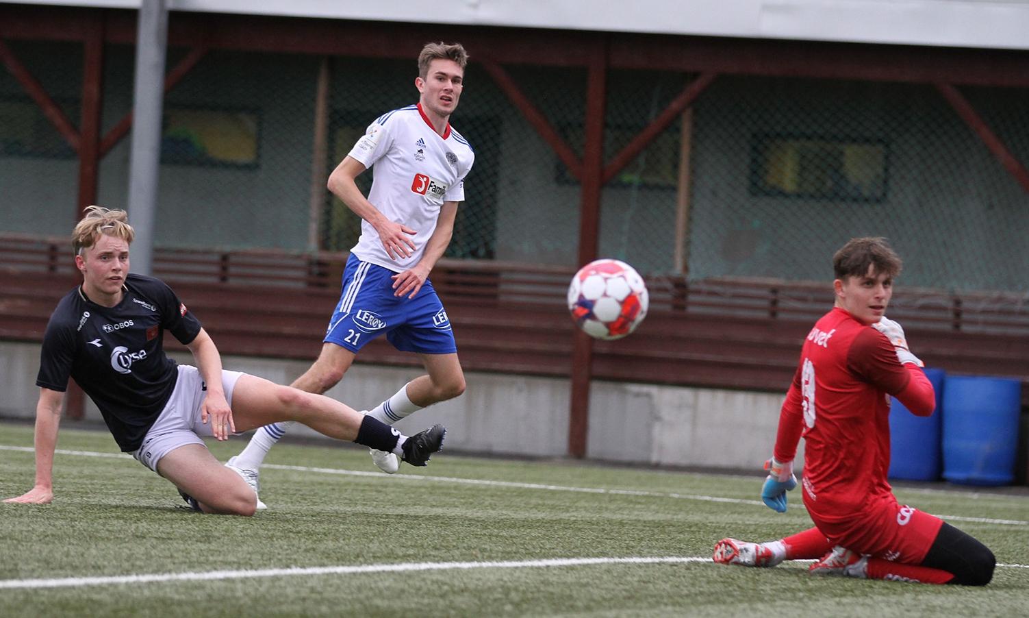 Tar ferie på 3. plass på tabellen