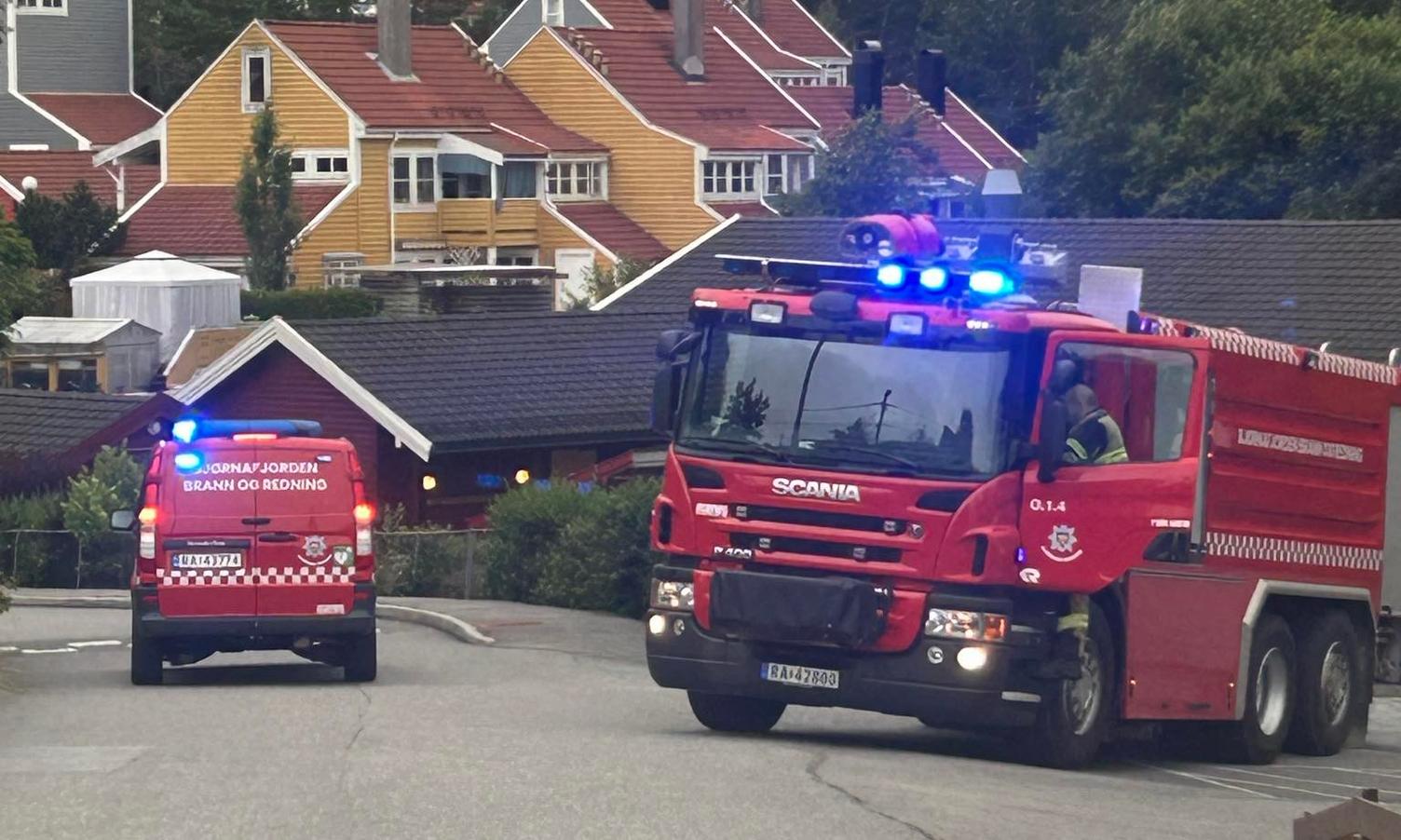 Brann i leikeapparat i barnehage